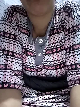 Garima_G – webcam model profile photo Image 17