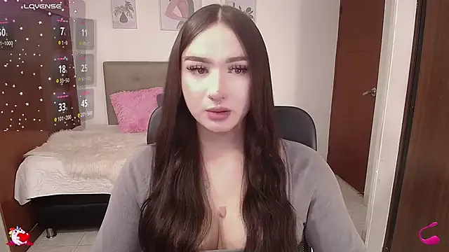  – webcam model profile photo Image 19