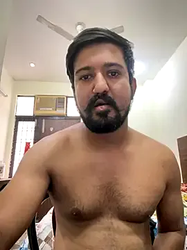 tommyjoyer – webcam model profile photo Image 9