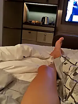 Big_ayu_ – webcam model profile photo Image 3