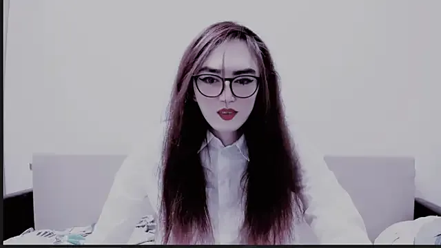 MinniMaksy – webcam model profile photo