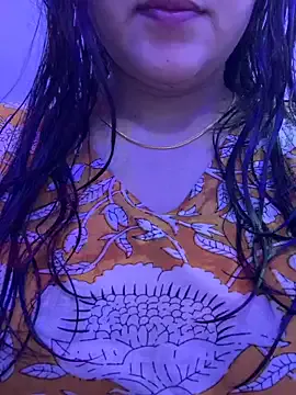 Humsafa-13 – webcam model profile photo Image 18