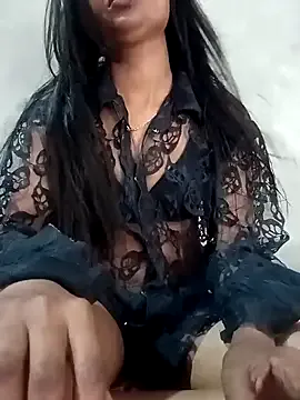 Miss-Kavvya Image 3