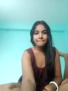  – webcam model profile photo Image 7