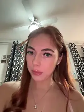 Cumonmme – webcam model profile photo Image 16