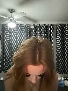 TattooGirlAlia – webcam model profile photo Image 7