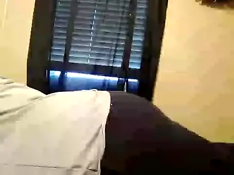 Mia--meow – webcam model profile photo Image 5