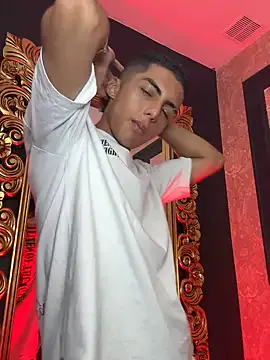erosuke9 – webcam model profile photo Image 15