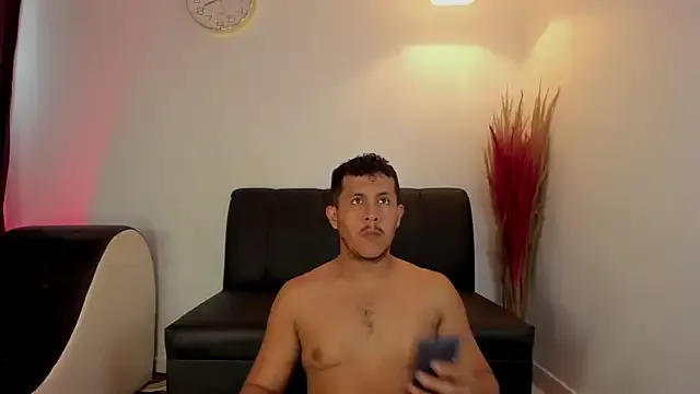 MisterJhons Image 9