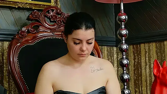 MistressEly Image 8