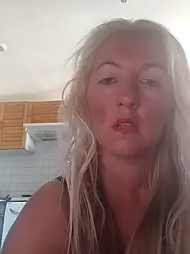 Pinkypupa-Love – webcam model profile photo Image 15