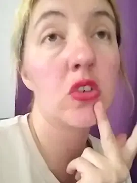 Pinkypupa-Love – webcam model profile photo Image 8