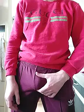 Yui-Ch – webcam model profile photo Image 13