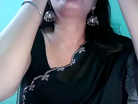 Nonchan_ – webcam model profile photo Image 6