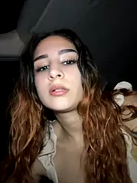 Megu_Melon – webcam model profile photo Image 15