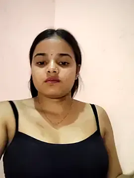 Mona_0 Profile Image