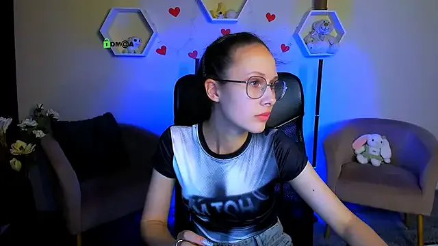 winter11 – webcam model profile photo Image 12