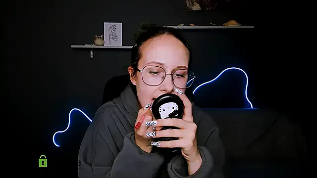 winter11 – webcam model profile photo Image 15