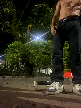 NATINATU252525 – webcam model profile photo Image 5