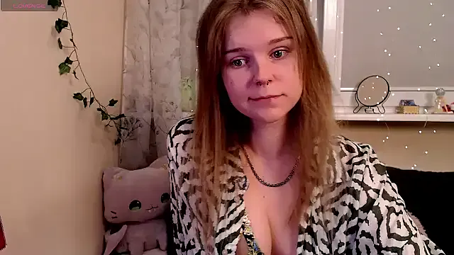 Hot_Mayra25 – webcam model profile photo Image 13