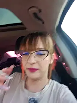 maataaan – webcam model profile photo Image 15