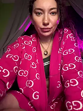  – webcam model profile photo Image 19