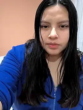 senachinnn – webcam model profile photo Image 19