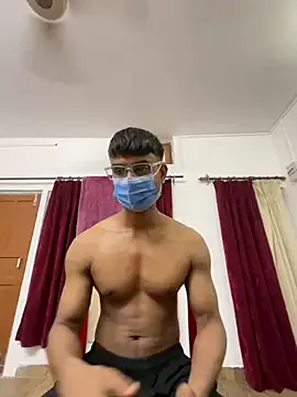 roouse – webcam model profile photo Image 14