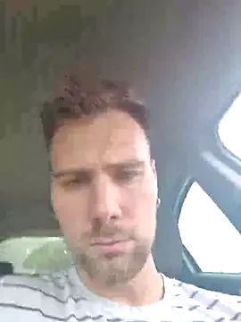  – webcam model profile photo Image 9