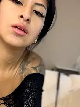 ManaMi-maru – webcam model profile photo Image 12