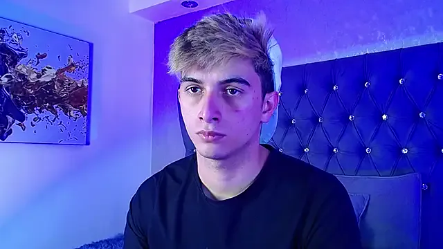 Nonchan_ – webcam model profile photo Image 17