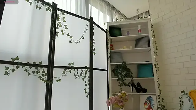 oypo – webcam model profile photo Image 5