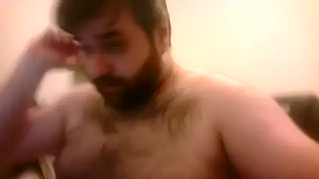 roouse – webcam model profile photo Image 4
