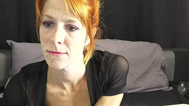 Mia--meow – webcam model profile photo Image 11