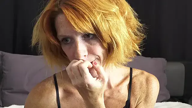 Mia--meow – webcam model profile photo Image 12