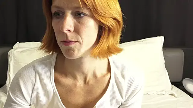 Mia--meow – webcam model profile photo Image 18