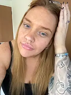 MysteriousMylaX – webcam model profile photo