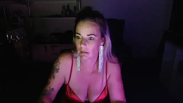 MaraButtrey on FreeCamNet Image 8