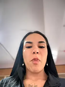 Megu_Melon – webcam model profile photo Image 16