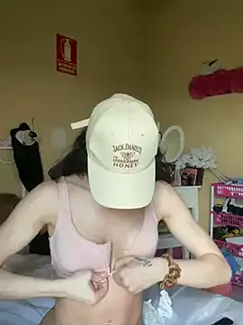 Sara_fun – webcam model profile photo Image 4