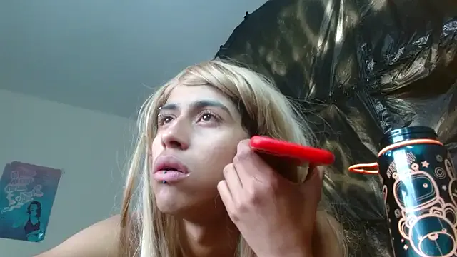 Naicollsxxx – webcam model profile photo