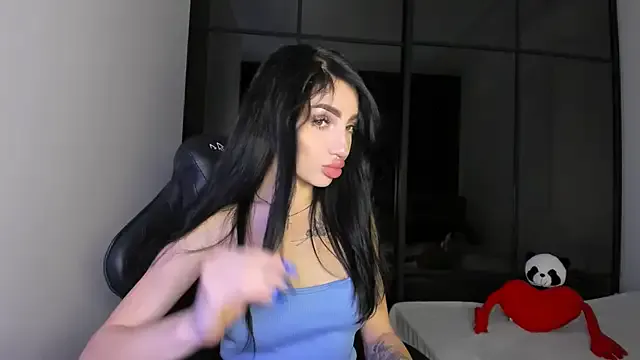 CatVibe – webcam model profile photo Image 11