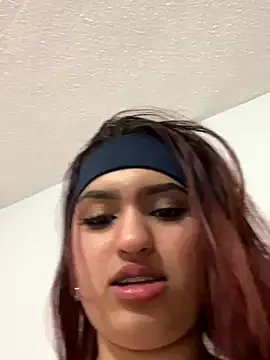 Nonchan_ – webcam model profile photo Image 6