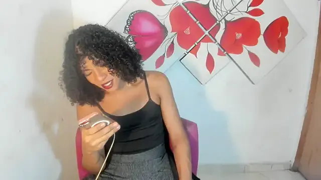 missdirtyhot_ – webcam model profile photo Image 12