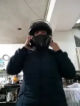 seraphine23 – webcam model profile photo Image 9