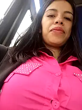  – webcam model profile photo Image 15