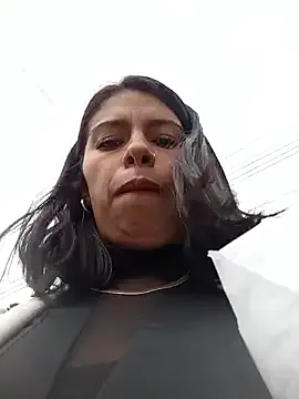  – webcam model profile photo Image 6