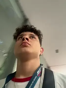 Yui-Ch – webcam model profile photo Image 13