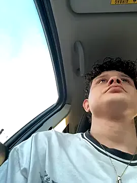 Yui-Ch – webcam model profile photo Image 3