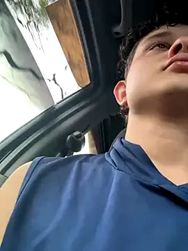 Yui-Ch – webcam model profile photo Image 6